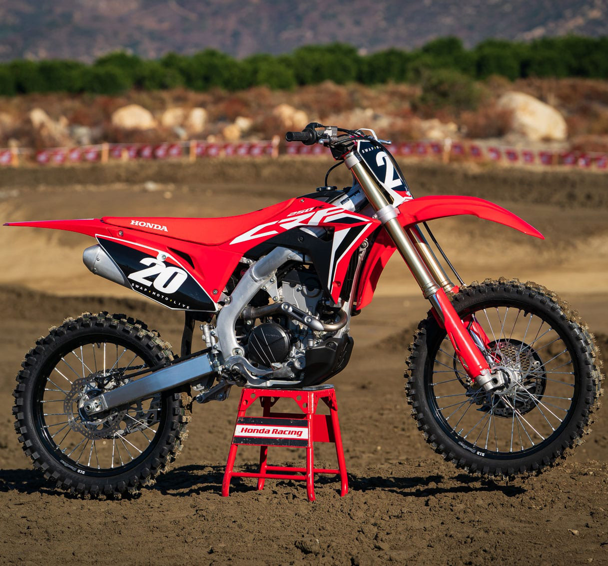 Nova moto de trilha, será mais uma concorrente da crf250f e da Ttr