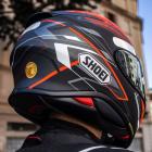 Capacete Shoei NXR2 Capriccio TC-1