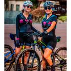 Macaquinho Feminino Hupi Rubi