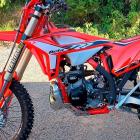 Protetor de Motor e Curva Start Premium Beta RR 2T 250/300 22/25