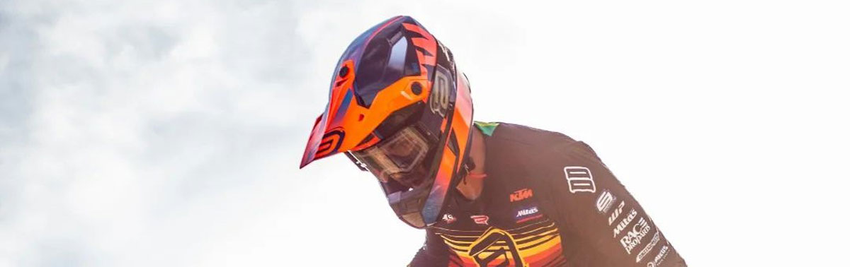 capacete