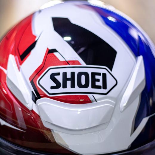 Capacete Shoei NXR2 Capriccio TC-10