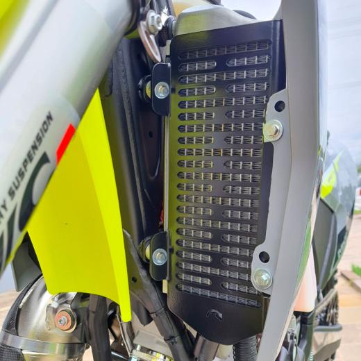 Grade de Radiador Start Premium MXF 250 2T TS 21/25 + 250 2T TSX 23/25 + 300 2T TS 23/24 + 300 4T RXS 22/24