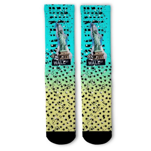 Meia Lurk Wall Street