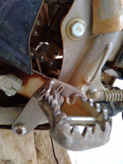 Suporte Pedaleira Biker CRF 250F Elevado